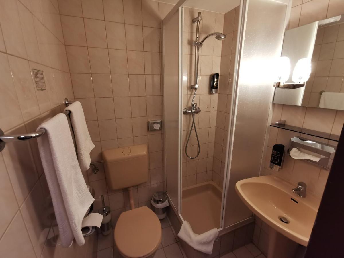 Bajazzo Vienna