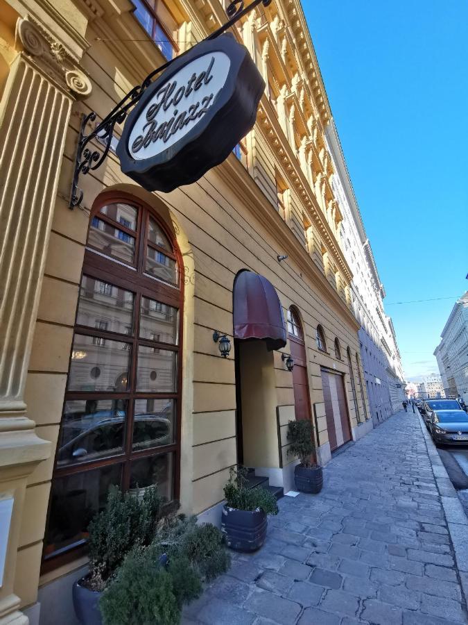 Bajazzo Vienna