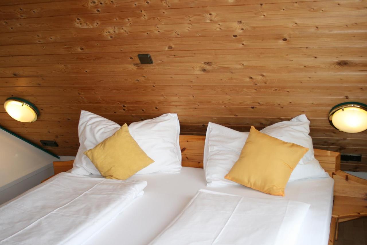 Asperner Loewe Hotel 3*