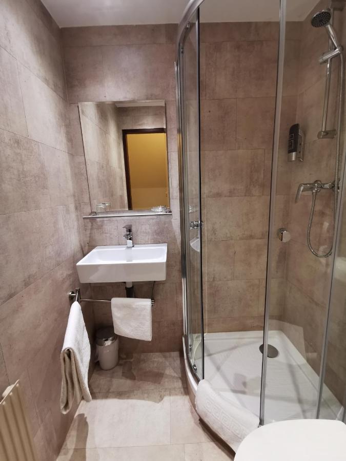 Bajazzo Vienna