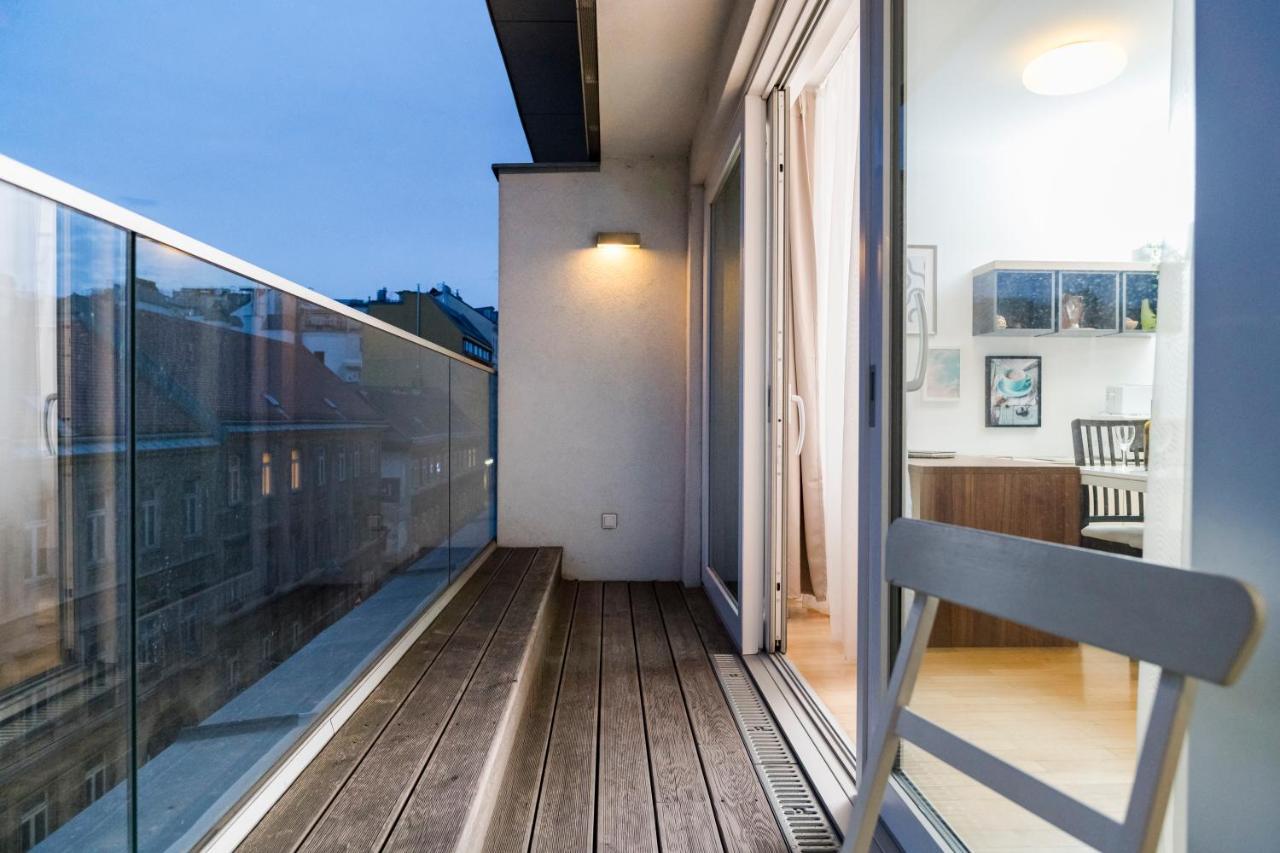 Balcony Dream Mariahilf Appartamento *