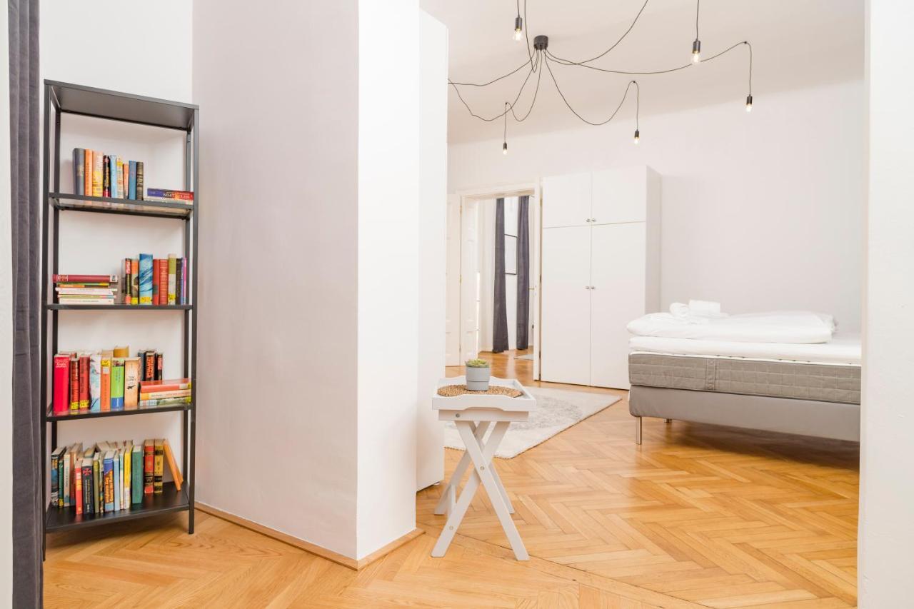 Apartment Judengasse De Luxe By Ichbucheat