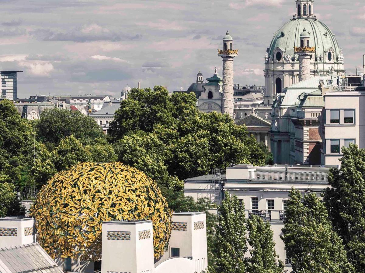 Secession An Der Oper 4*