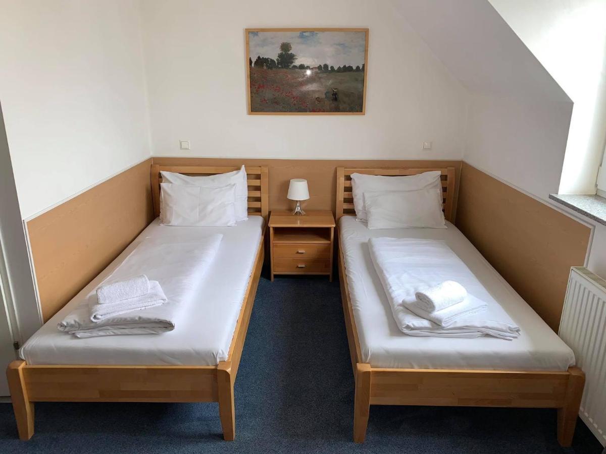 Hotel Donaustadt Kagran - At Metro U1