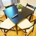 Urban City Apartment - Contactless Check-In