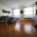 New 43M2 Stylish Apartment - 15 Min To City Center