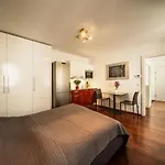 Schlossquadrat Apartment 8