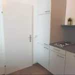 Cozy New Apartment Near Hannovermarkt