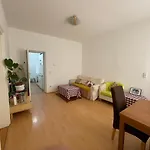 City Apartment And Rooms