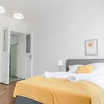 Cozy 2Br Apt. Near Akh Hospital-Ideal For Longstay