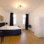 Stilvolle Urbane Auszeit L Lf19
