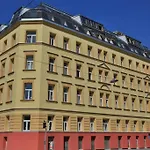 Stilvolle Urbane Auszeit L Lf19