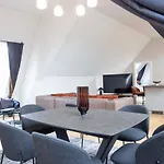 Blackhome Vienna Luxury Loft