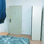 Premier Studio 2P Lg