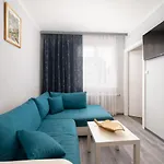 Rare Hidden 1Bd Gem On Shopping Street Near Schoenbrunn W Lift Access