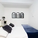 Design City Apartment With Free Parking Near Schoennbrunn Palace