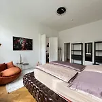 New Exclusive 100M2, Top Location!