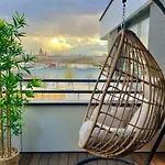 Riverfront Apartment With Balcony & Ac