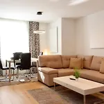 Engerth Moderne Wohnung Mit Ruhiger Lage Und Balkon