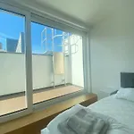 Home Sweet Home Vienna T10