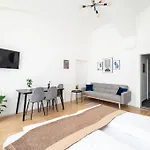 Neat Studio Steps To Center By Hm