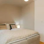 Comfy Apt For 4-6, 5 Min To Center, No Lift Currently