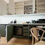 Brand-New 2-Room Apartment With A King Size Bed