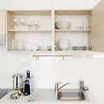 Minimalistic Studio Near Naschmarkt