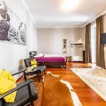 Vienna Apartment 1010