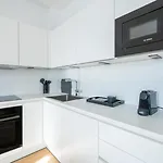Exclusive 70 M2 Suite With Balcony And Air Conditioning