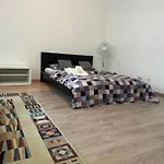 Ganze Klein Unterkunft 1100 Wien