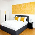 100 M2 Apartment With Free Parking - 15 Min To Center