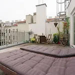 Amazing Terrace, Close To Viennas Biggest Shopping Street