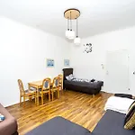 Zzq Family Apartment Near Schoenbrunn Palace