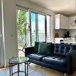 Rooftop Apartment With Terrace & Ac - Self Check-In