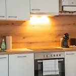 4Ty3 Apartments - Franz Josef City Apartment Is Calling