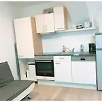 Affordable Apt Free Wifi Near Amusement Park