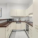Chic 1Br Apartment - Directly Near Schoenbrunn