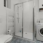 Boutique Suite Near Museum District