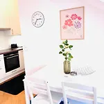 Simply Fourth Apartment