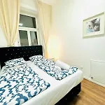 Affordable 5 Bedroom Apartment, Near Atzgersdorf Park