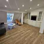 Reisner 16 Suites