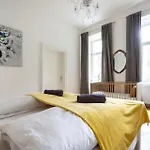 Central Apartment In Viennese Old Building