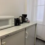 Carlton Suites