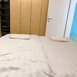 Wohnung Mit Privatgarten & Salzwasserpool