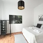 City&More! Apartment Hernals Mit 2 Schlafzimmer!