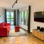 Moeblierte Wohnung + Parkplatz Und Terrasse