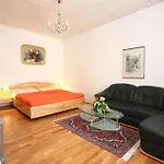 Mozart Apartments