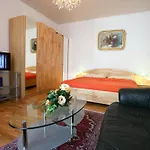 Mozart Apartments