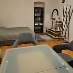 Privat Appartment Room